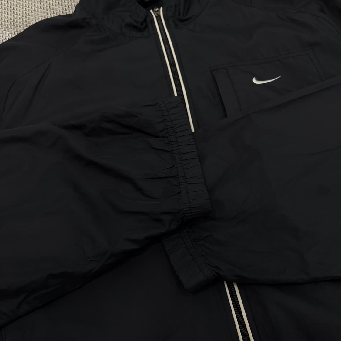 Nike 올드스쿨 바람막이  상품이미지4