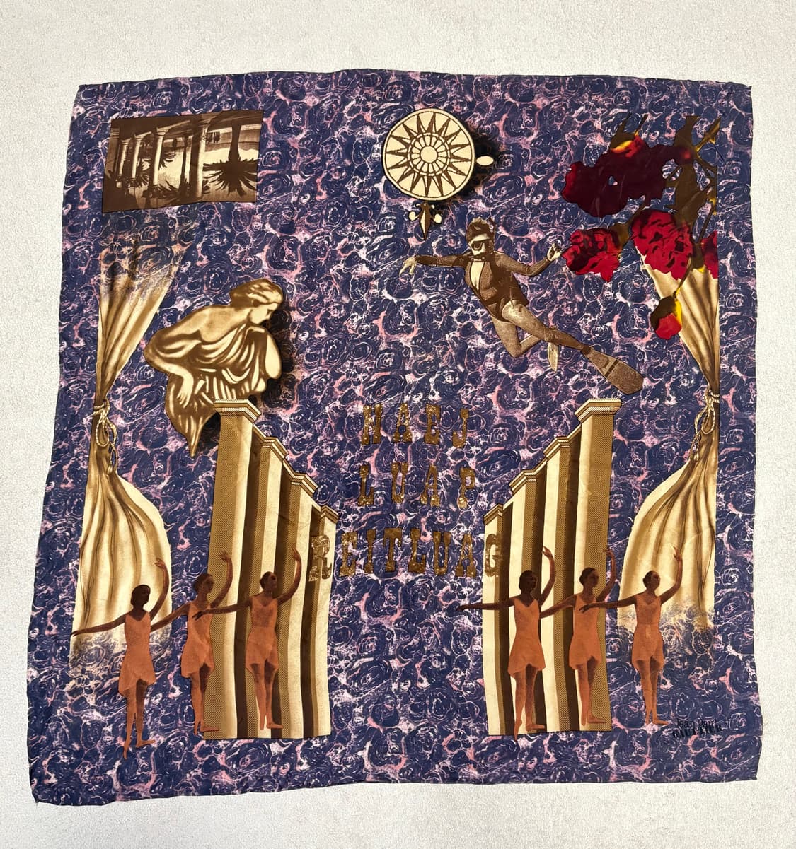 [희귀] 빈티지 장 폴 고티에(JPG) 콜라주 실크 스카프 상품이미지1