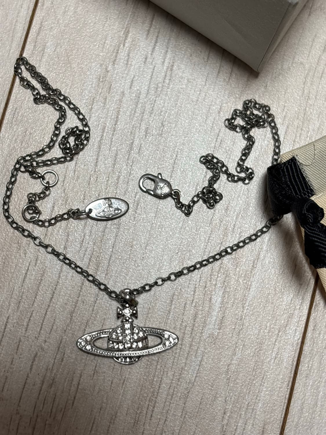 비비안웨스트우드 목걸이 풀박 상품이미지2