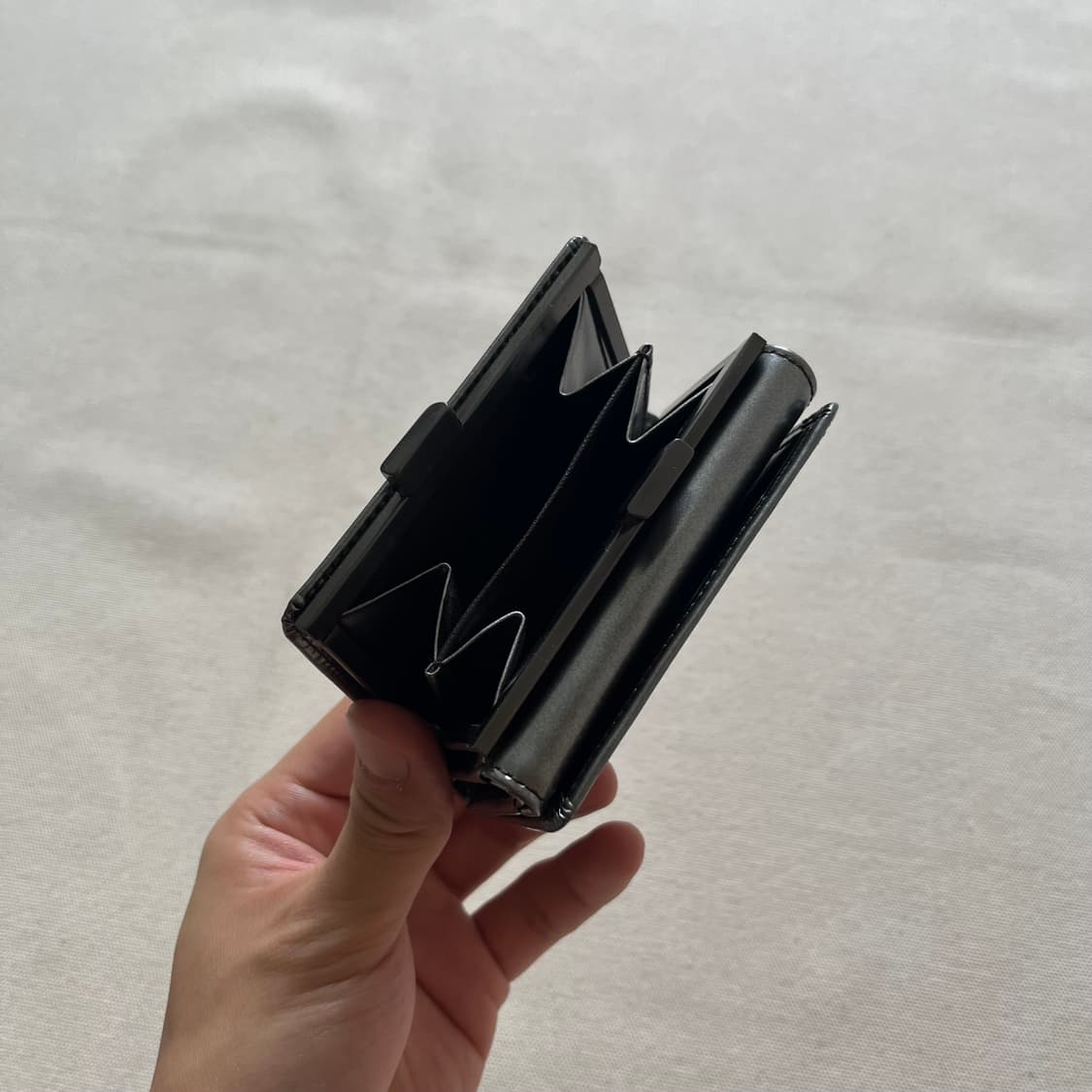 장폴고티에 뉴 로즈 월렛 상품이미지3