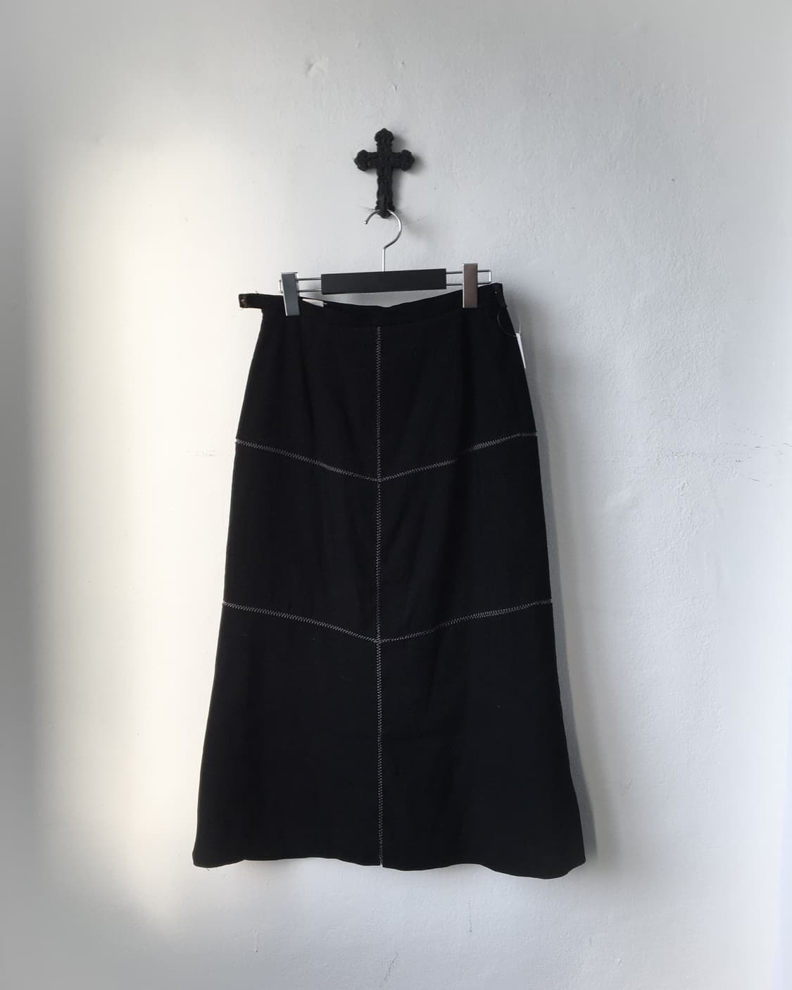 Stitch line point long skirt 상품이미지1