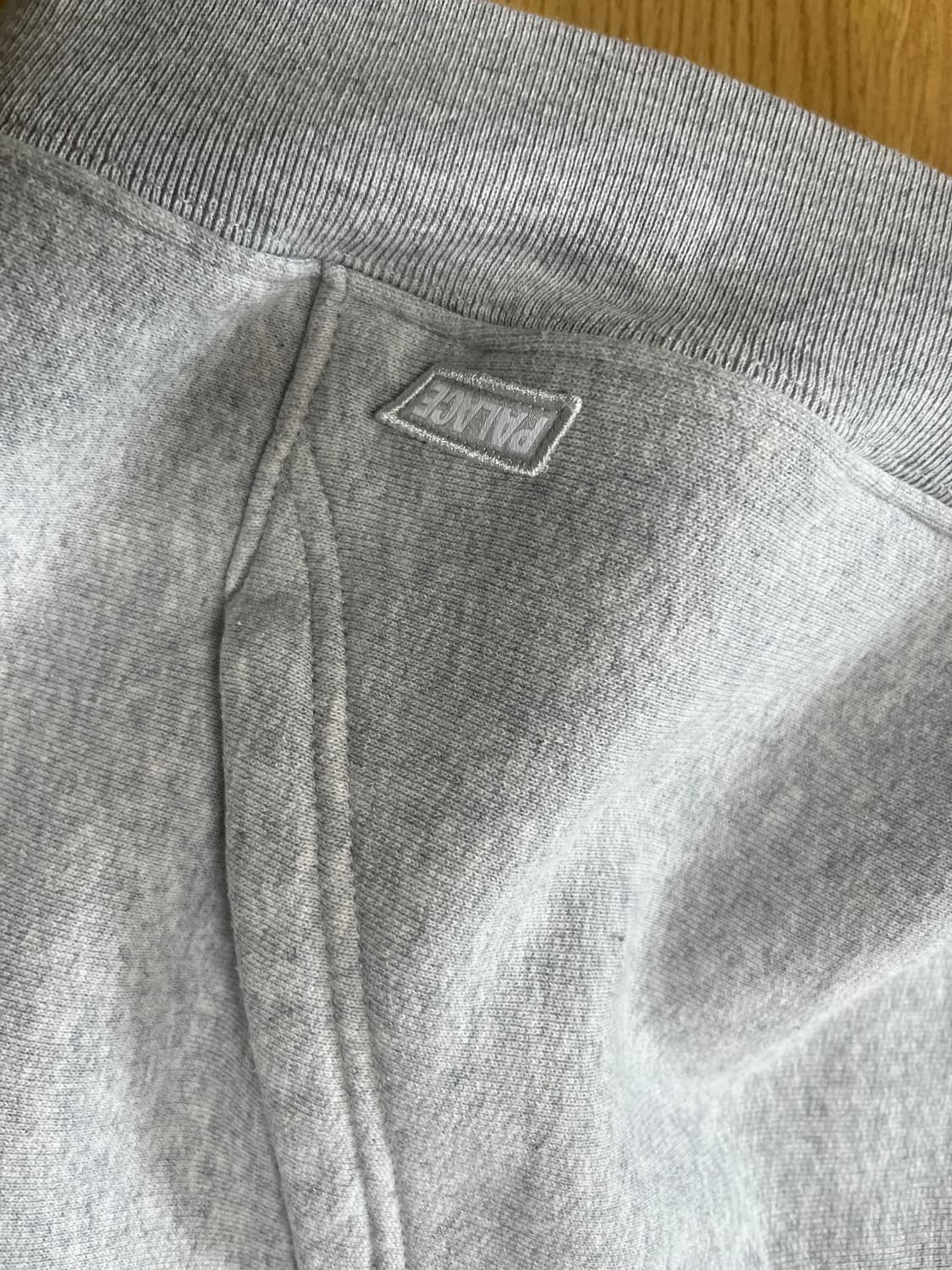 팔라스 후드티 상품이미지2