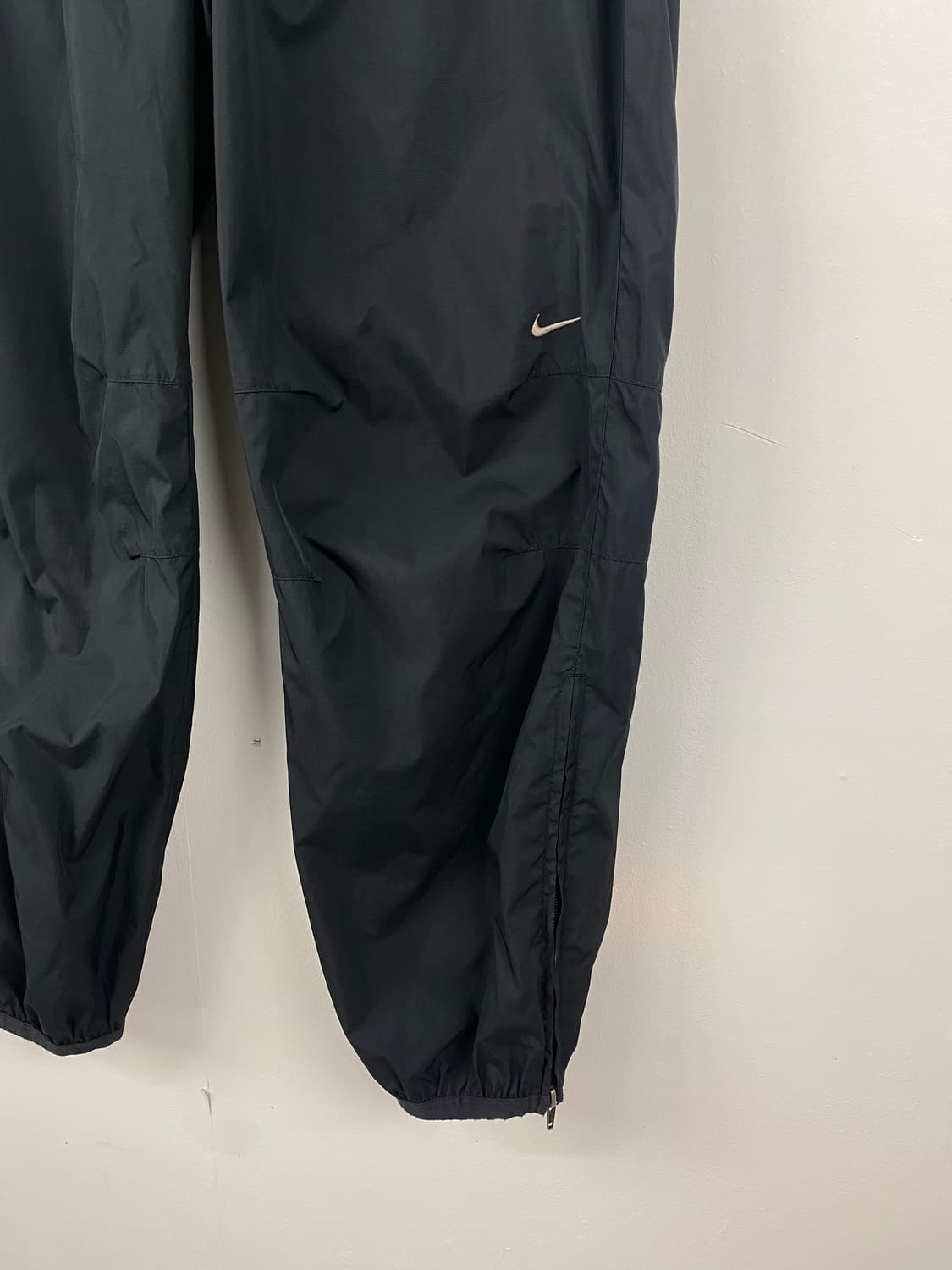 나이키 ACG 미드 스우시 트랙팬츠 우븐팬츠 2XL 상품이미지2