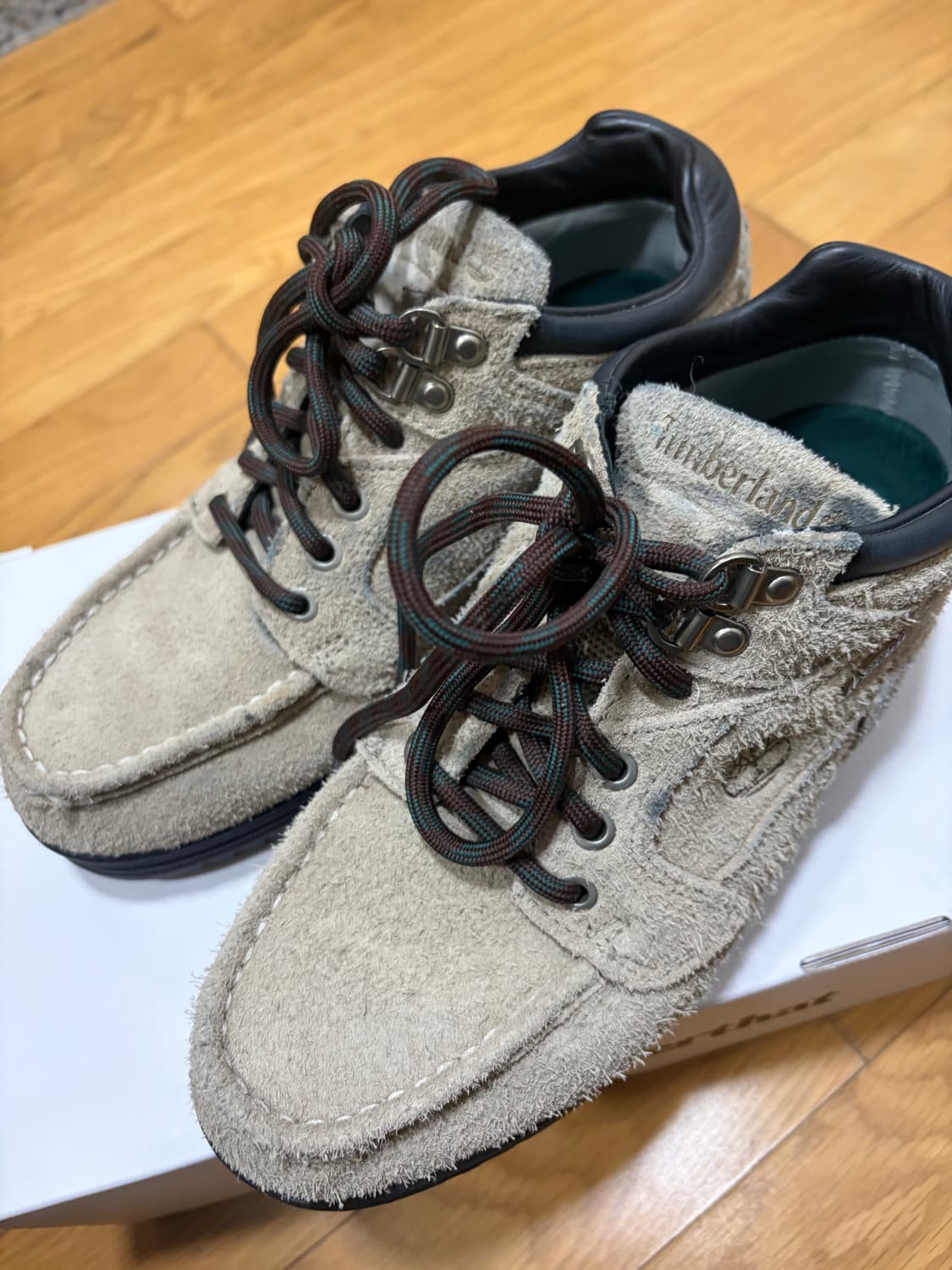 팀버랜드 디스이즈네버댓 헤리티지 고어텍스 목 토 미드 상품이미지2