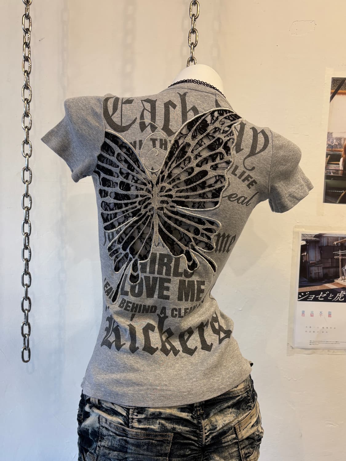 mkr 나비 자수 시스루 레이스 그레이 티셔츠 상품이미지1