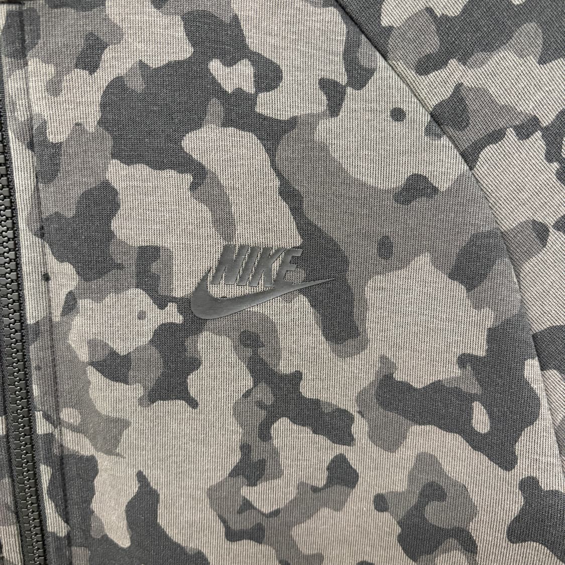 나이키 테크팩 카모 후드집업 공용M 상품이미지2