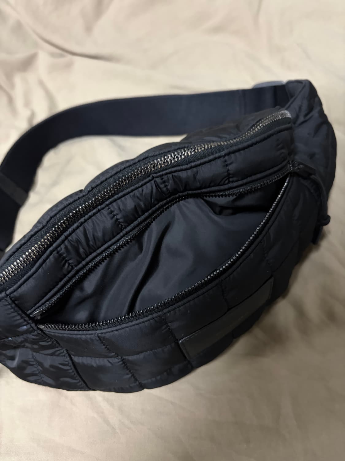 생로랑 / nuxx 웨이스트백 상품이미지8