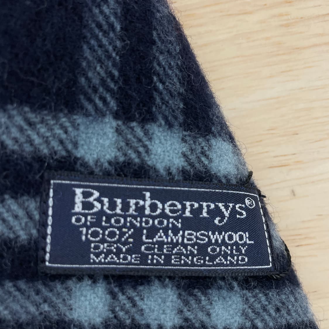 버버리 정품 램스울 머플러 네이비 상품이미지3