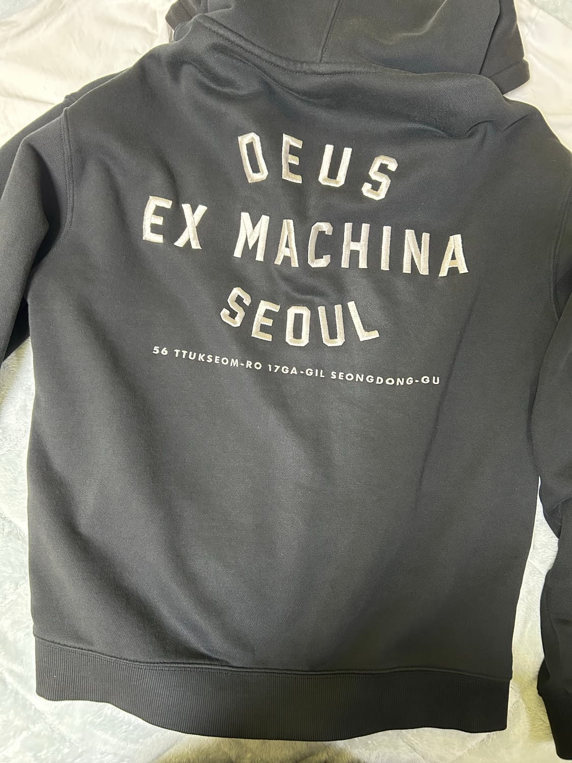 데우스엑스마키나 서울 어드레스 후드집업  상품이미지1