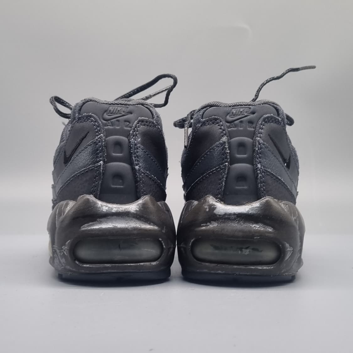 나이키 에어맥스95 메탈릭 여성운동화225 상품이미지4