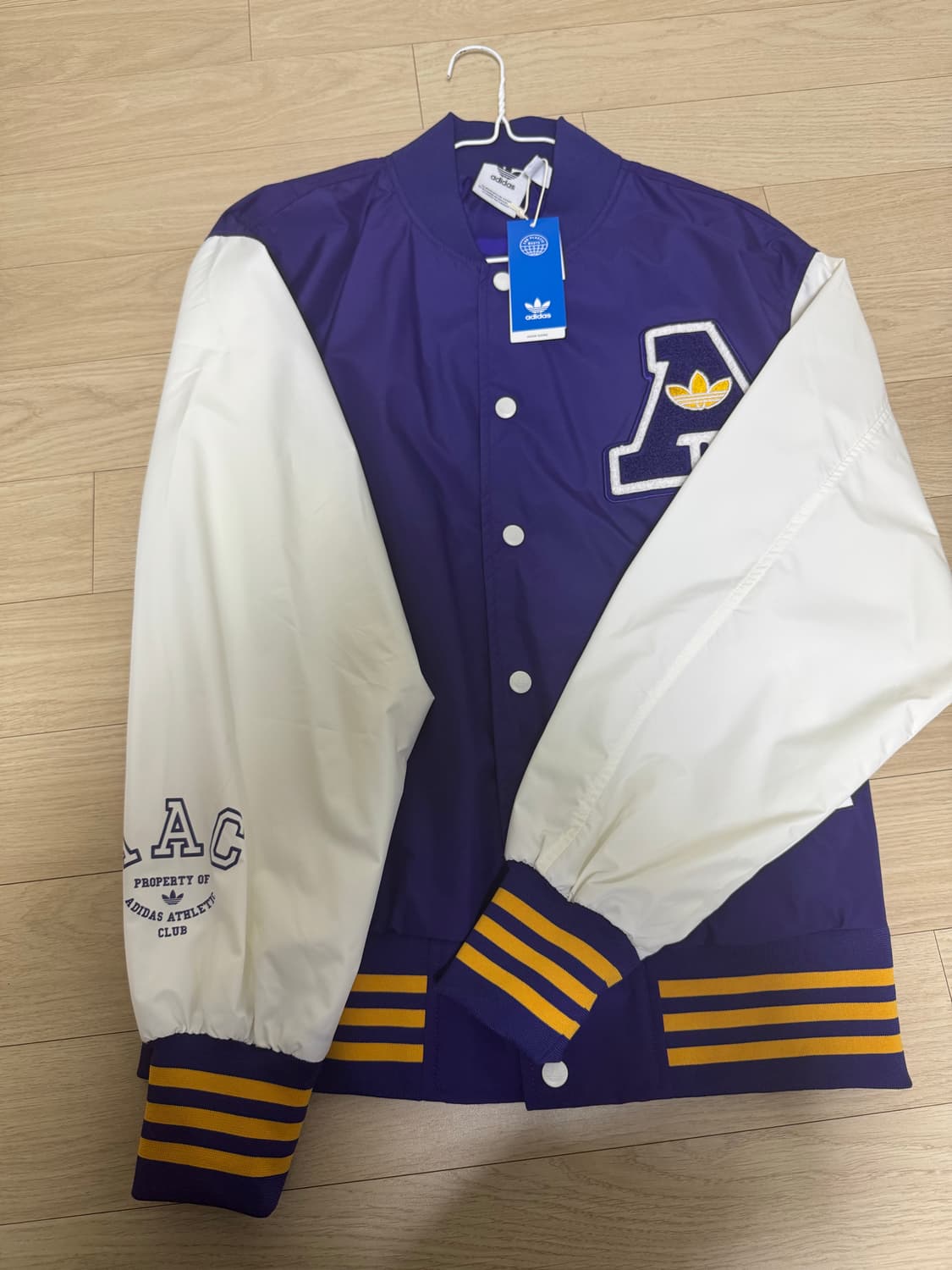 아디다스 바시티 바람막이 상품이미지1