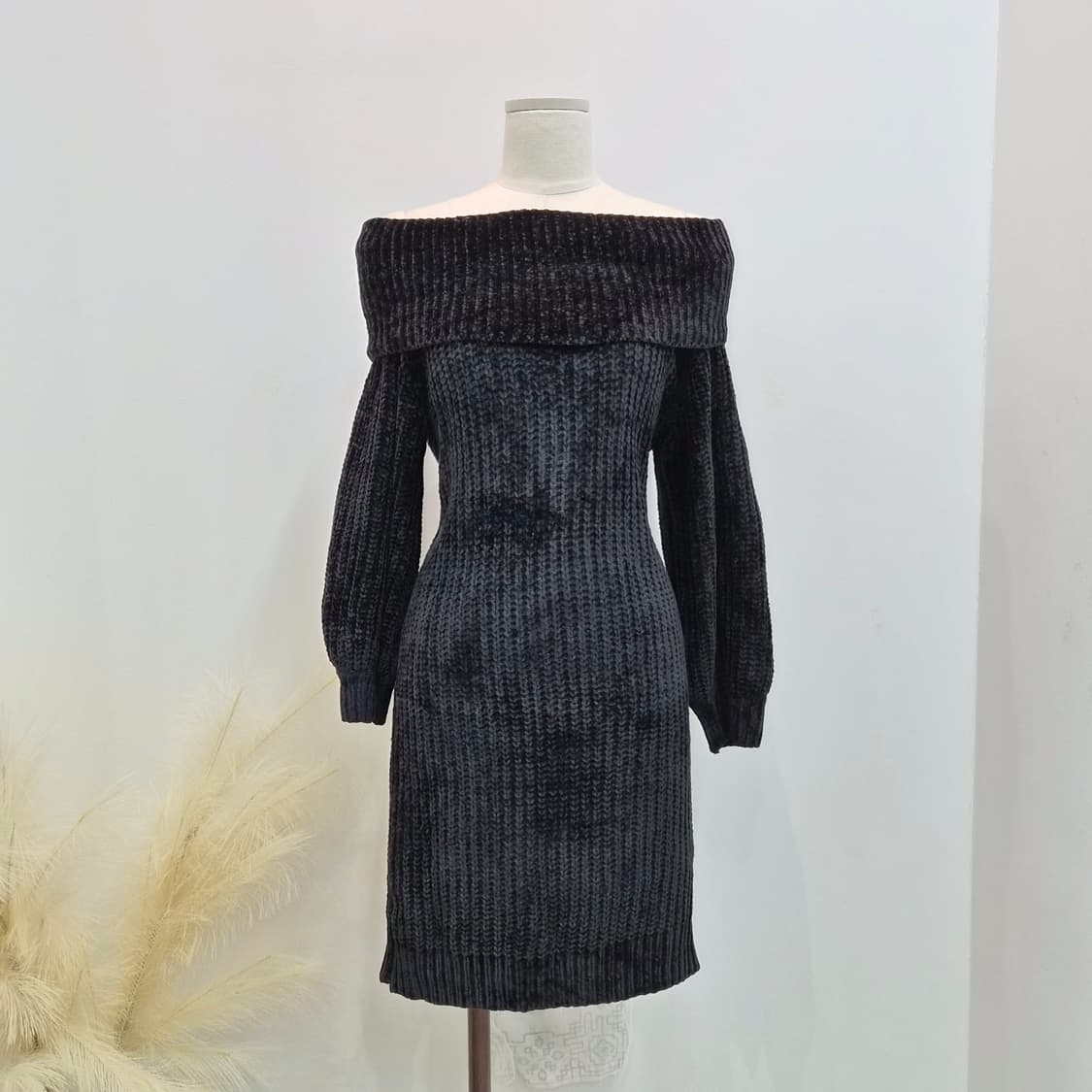 AZUL by MOUSSY 벨벳 오프숄더 니트 원피스 상품이미지1