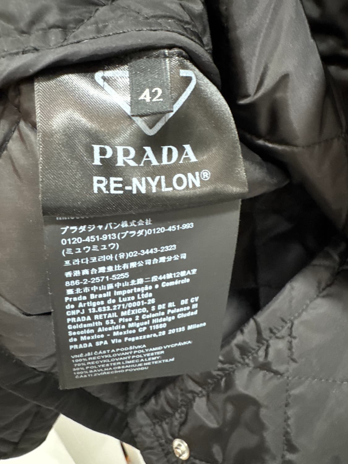 프라다 리나일론 크롭 자켓 퀄팅 패딩 42사이즈 상품이미지6