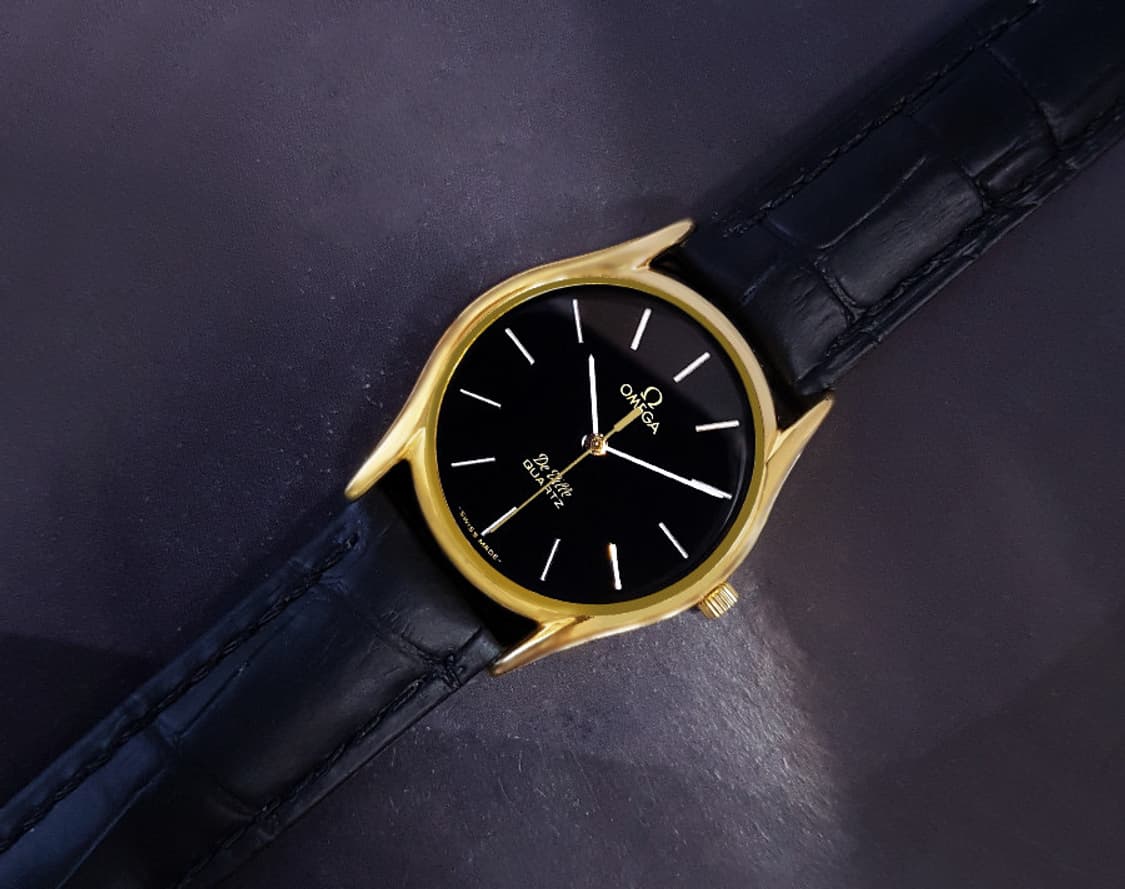 오메가 드빌 고급 블랙판 18K-GP 남녀공용 가죽 쿼츠 시계 상품이미지4