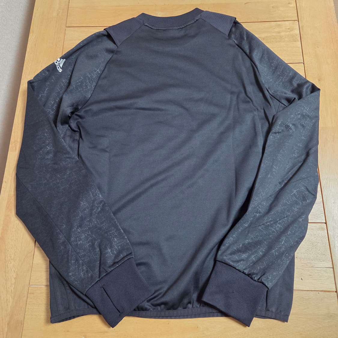 100 아디다스 레알마드리드 트레이닝 긴팔 챔스 축구 상품이미지3