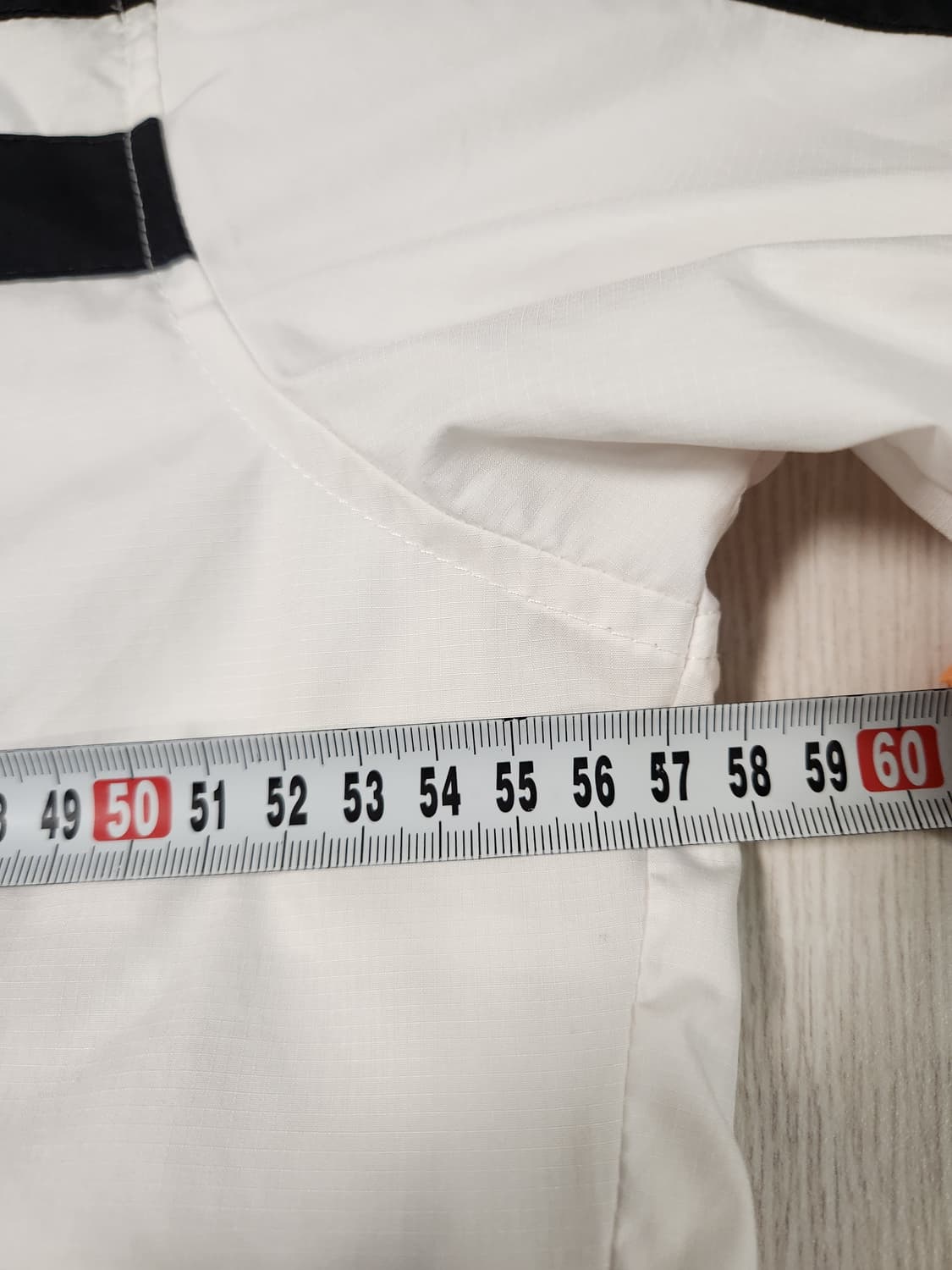 나이키 스포츠웨어 에어 우븐 아노락 바람막이 자켓 화이트 블랙 사이즈M
 상품이미지9