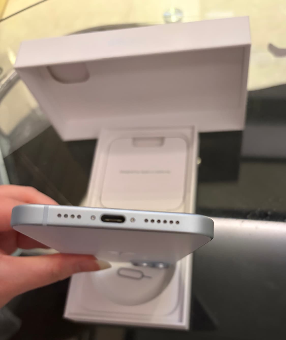 아이폰 15 플러스 128GB 블루 상품이미지4