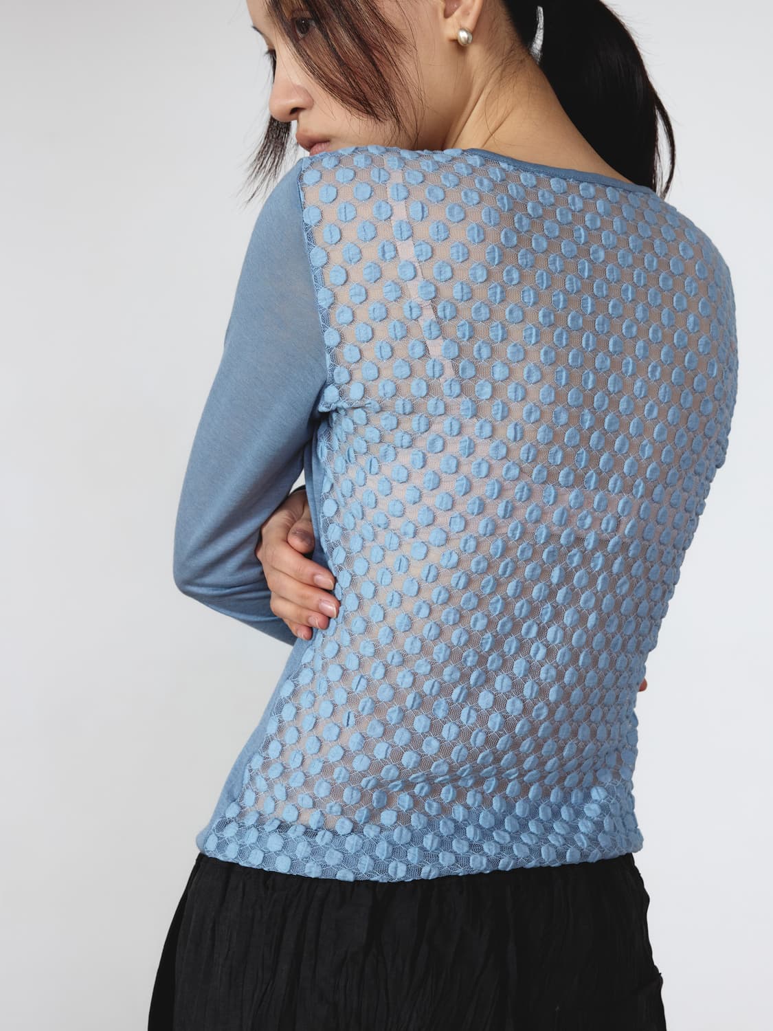 아모르샤이 BACK DOT LONG SLEEVE - BLUE 상품이미지3