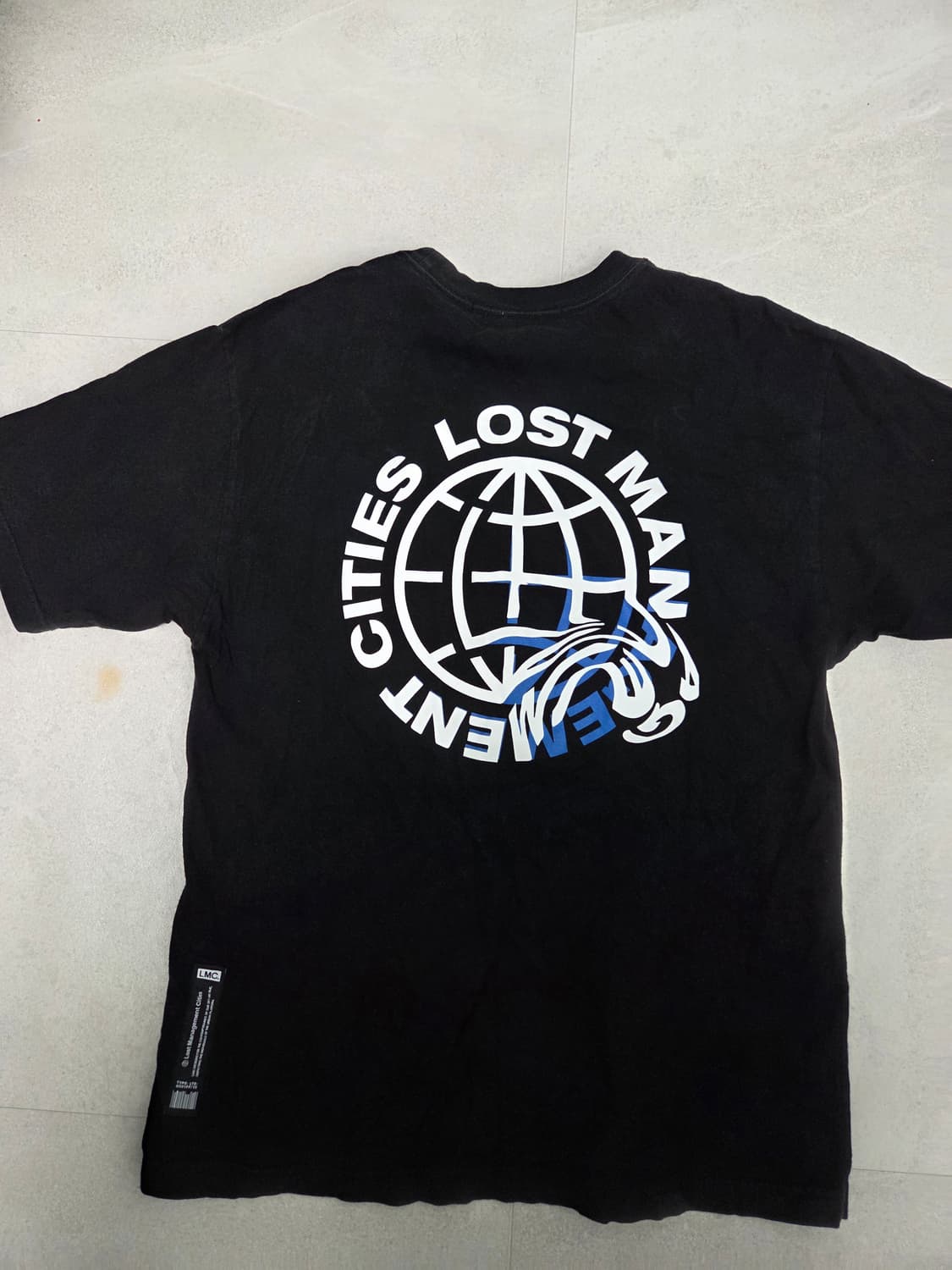 LMC 로스트 매니지먼트 시티즈 반팔티  상품이미지3