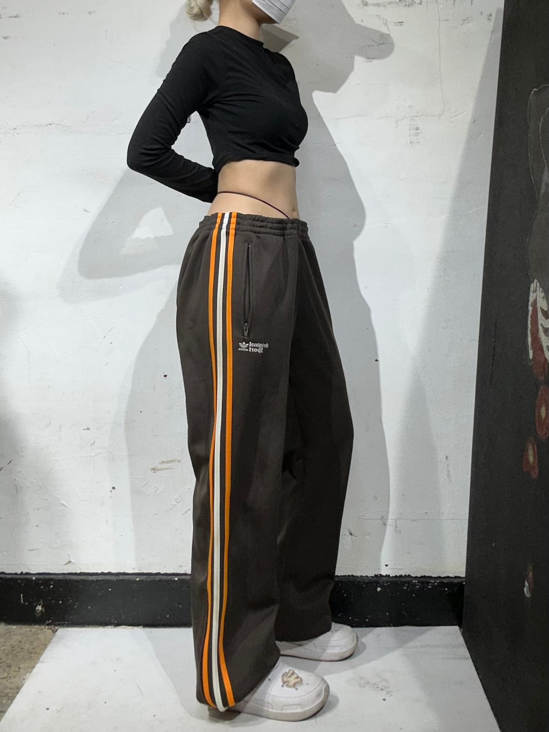 아디다스 대대장 브라운 삼선 와이드 추리닝 바지 트레이닝 팬츠 105 상품이미지1