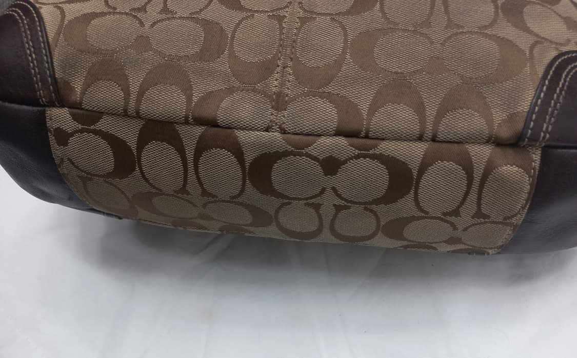 코치 시그니처 숄더백 브라운 상품이미지7