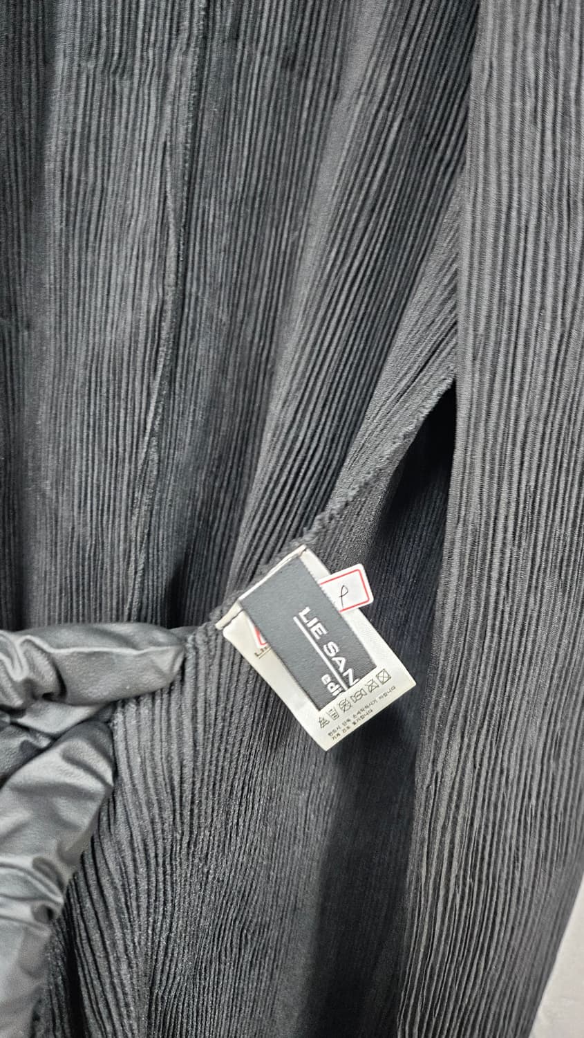 이상봉 컬렉션 플리츠 주름 베스트  상품이미지10