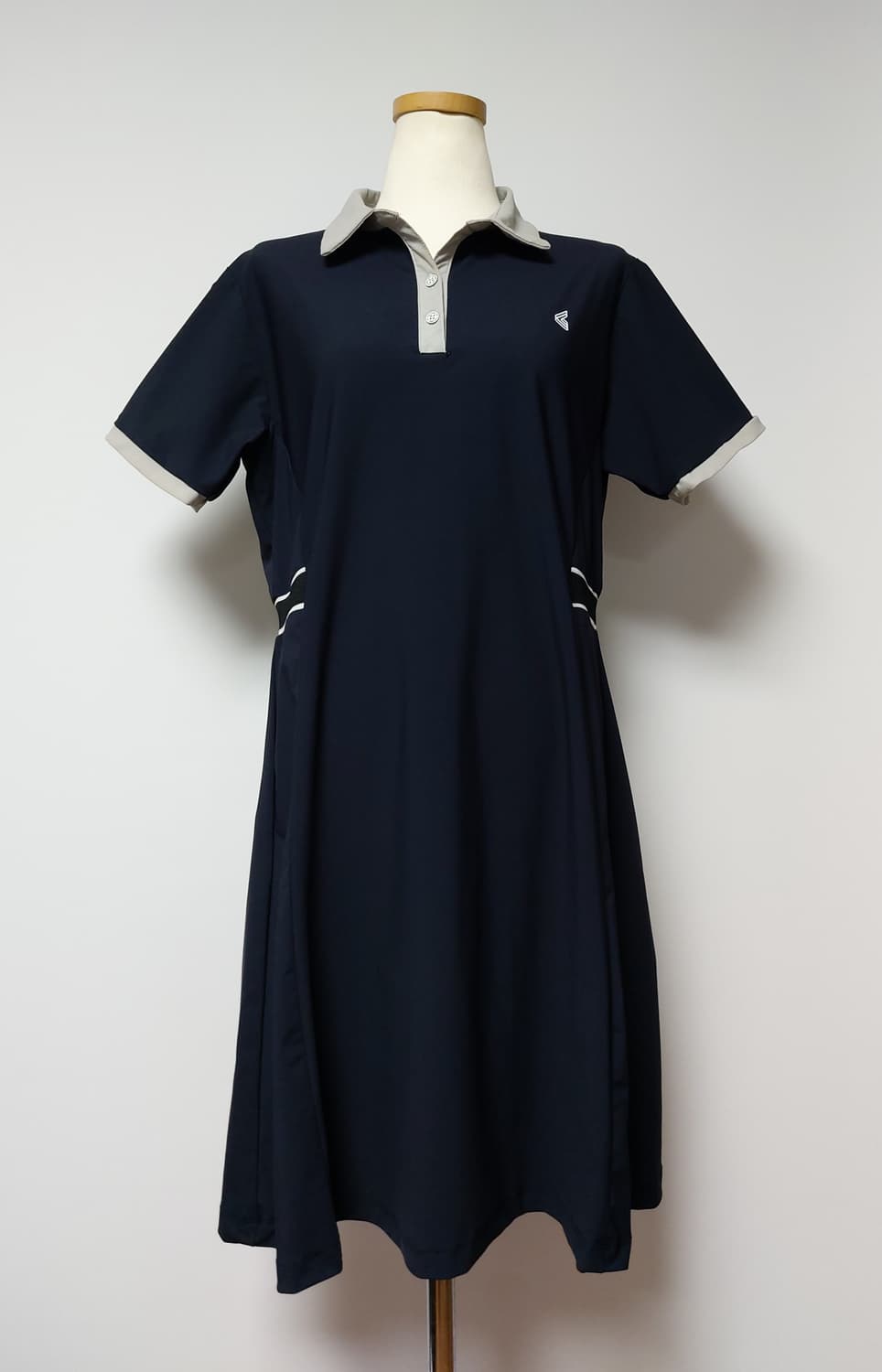 김영주 여성 골프웨어 봄 여름 플락 카라 원피스(100)

 상품이미지4