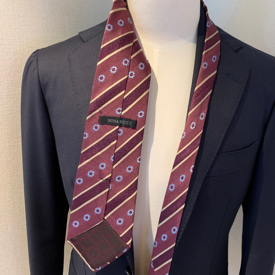 니나리치 명품넥타이 플라워 스트라이프디자인 A+ 최상급 9.3cm 상품이미지2
