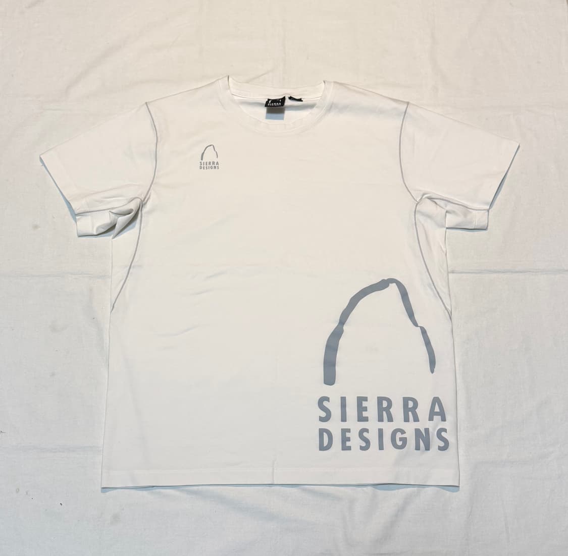 시에라디자인 폴라텍 델타 하프돔 반팔 티셔츠 그레이 상품이미지1