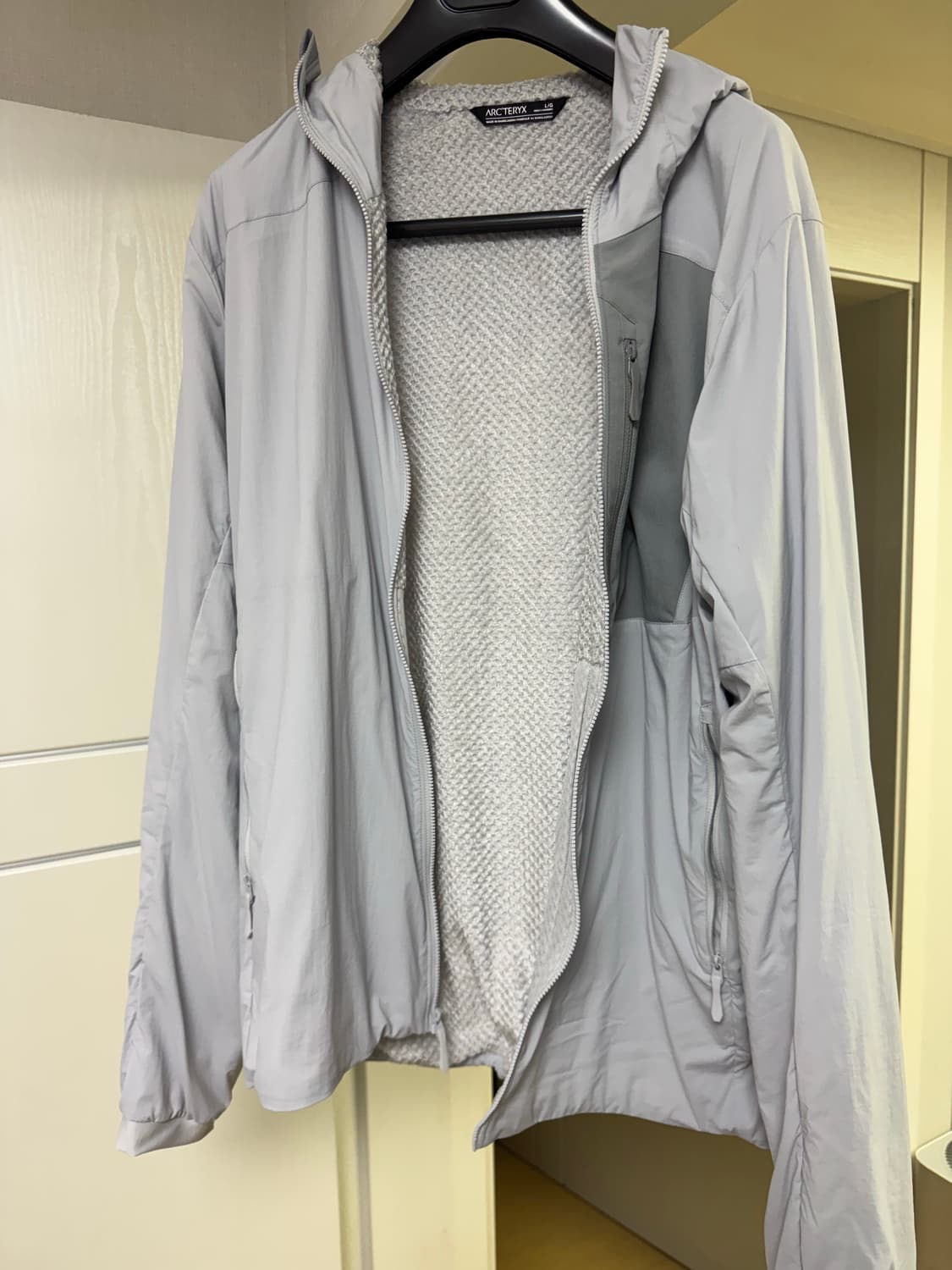 [L] 아크테릭스 프로톤fl 솔리튜드 상품이미지1