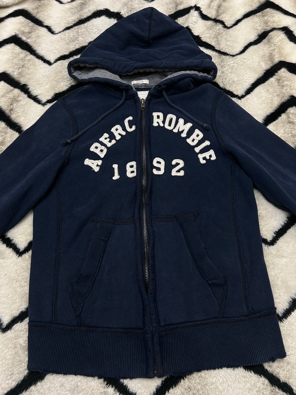 [M]아베크롬비 그런지 스펠아웃 후드집업/네이비/기모 상품이미지3