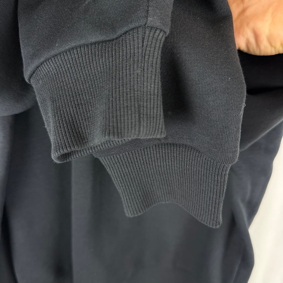 S) 언더아머 맨투맨 블랙 상품이미지4