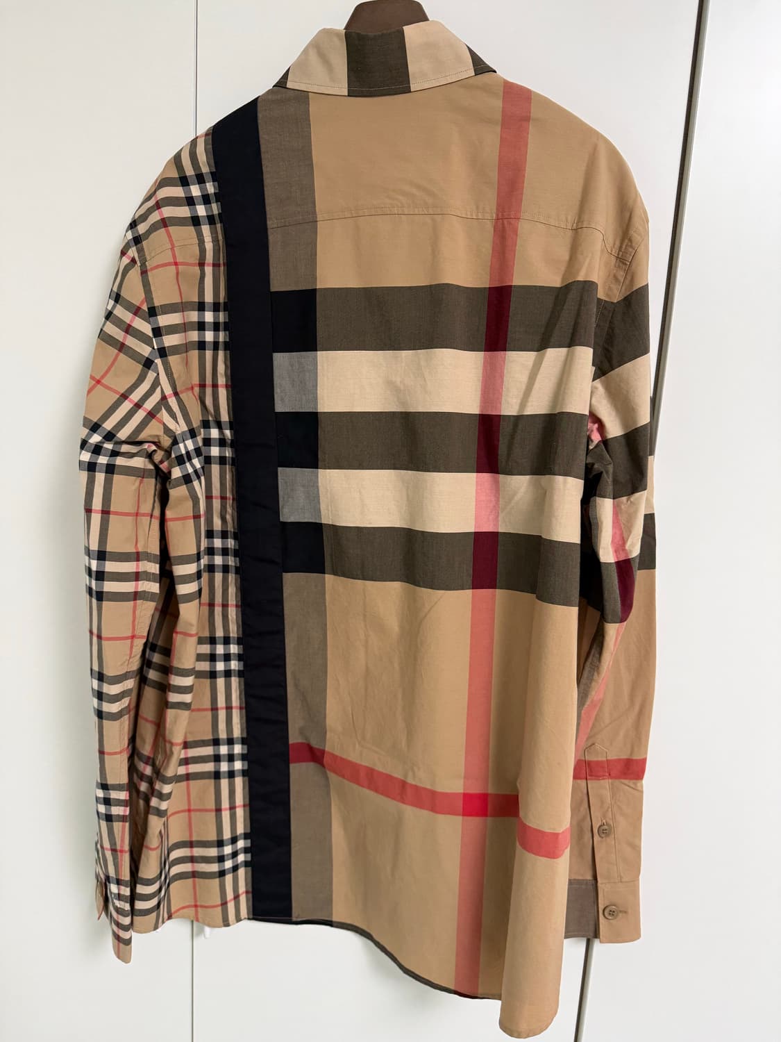 버버리 로고 프린트 패치워크 체크 셔츠 상품이미지2