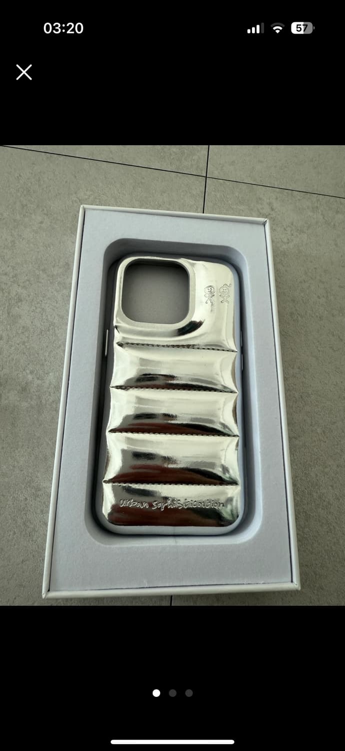 어반소피스티케이션 아이폰 16프로  상품이미지2