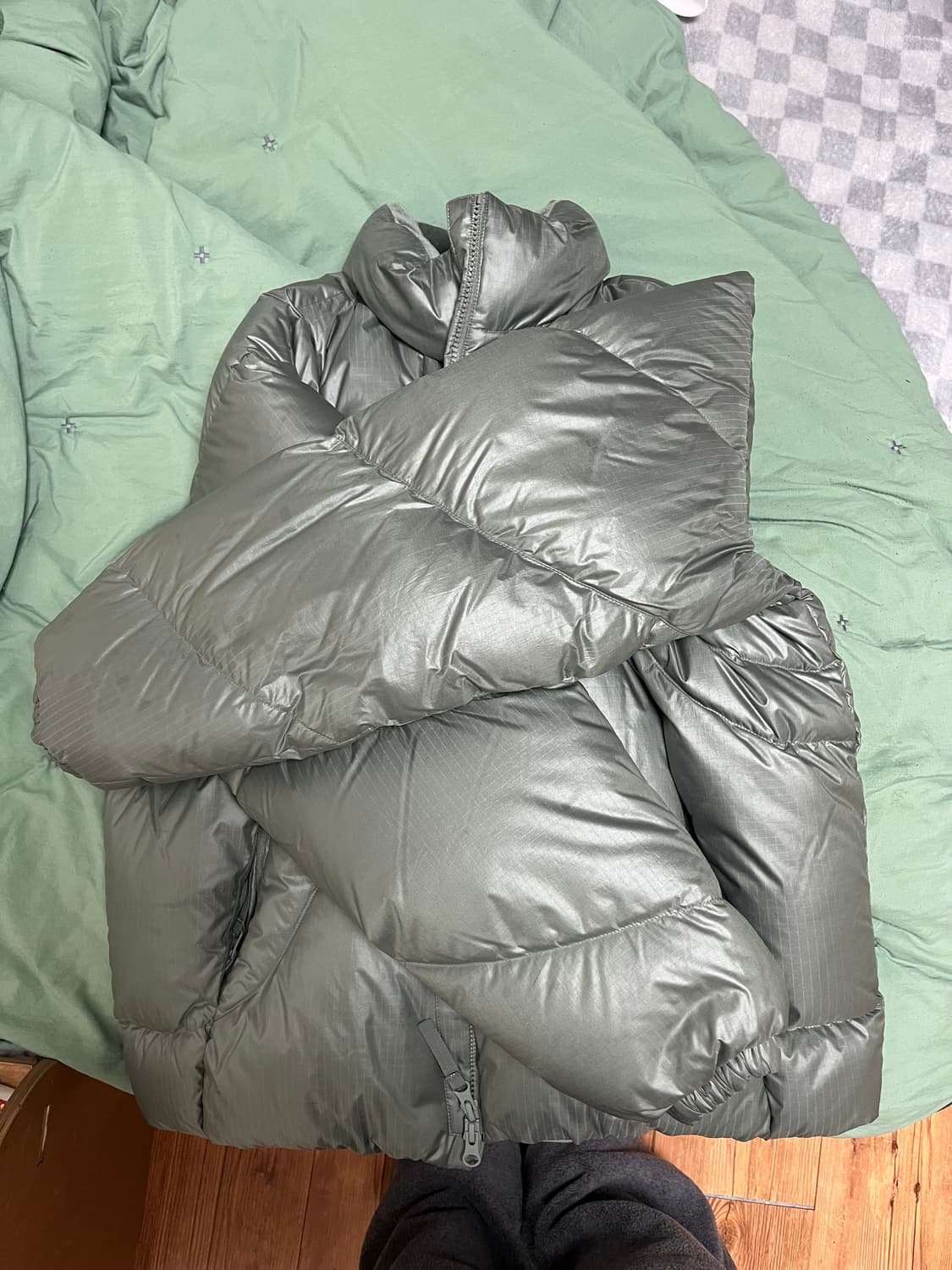 노스페이스 화이트라벨 웨이브 RDS 다운자켓 (카키) 상품이미지6