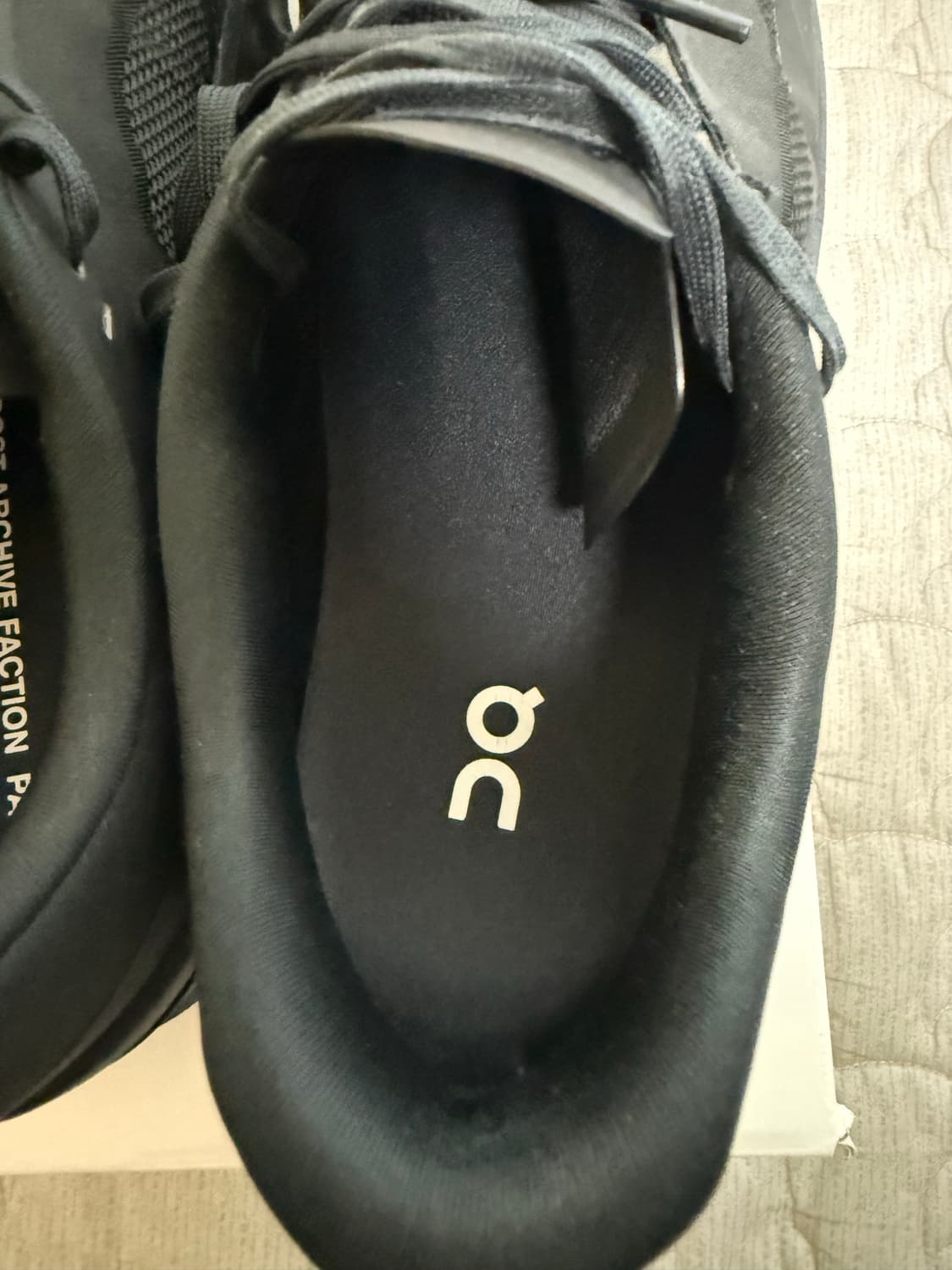 온 러닝 x 포스트 아카이브 팩션 (파프) 클라우드몬스터 2 블랙 마그넷 상품이미지5