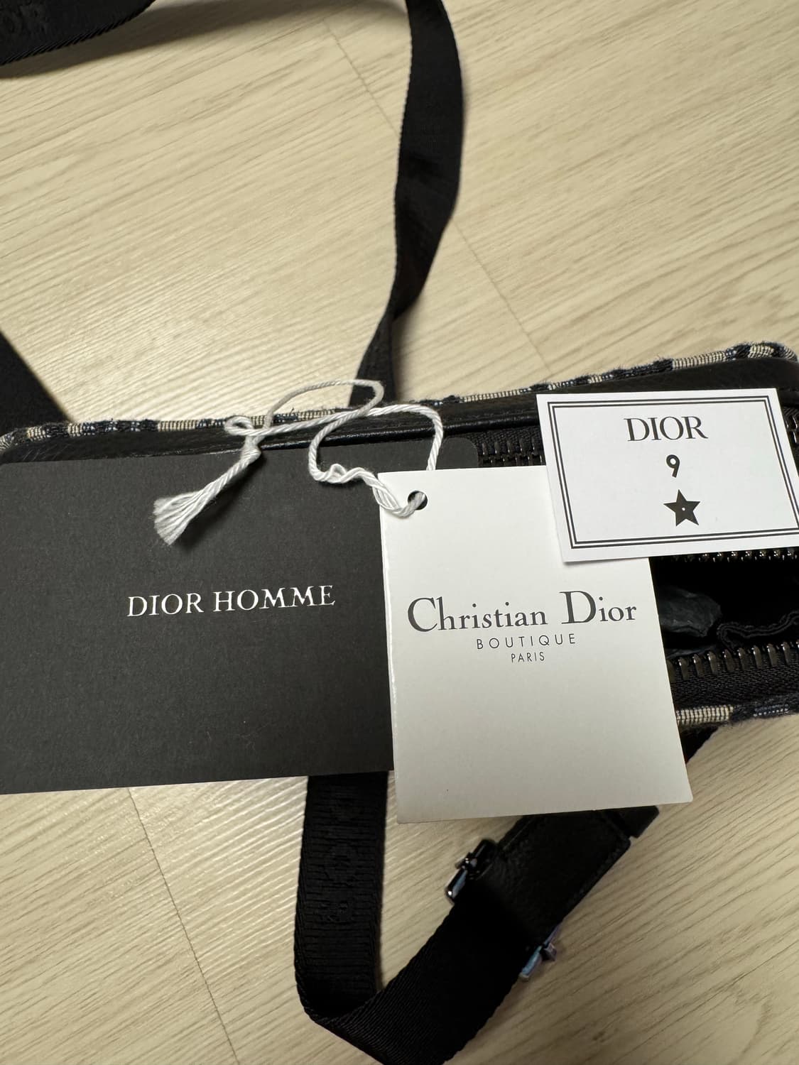 (새상품) 디올 미니 크로스백 (남여공용) 상품이미지4