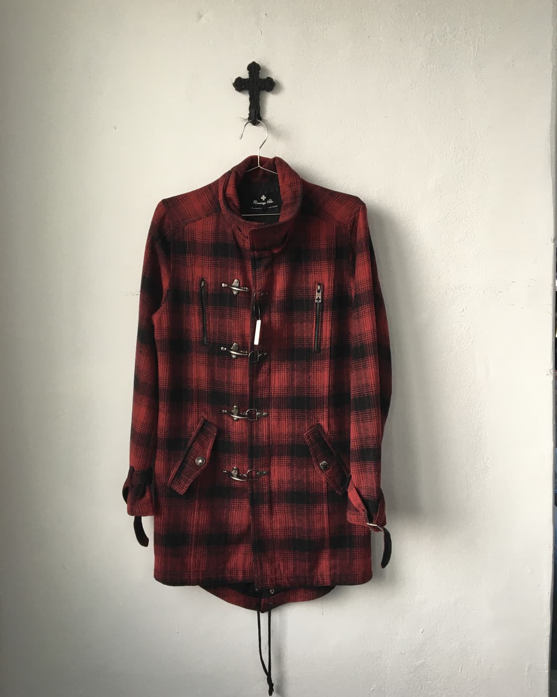 Berning sho fire man button high neck ch 상품이미지2