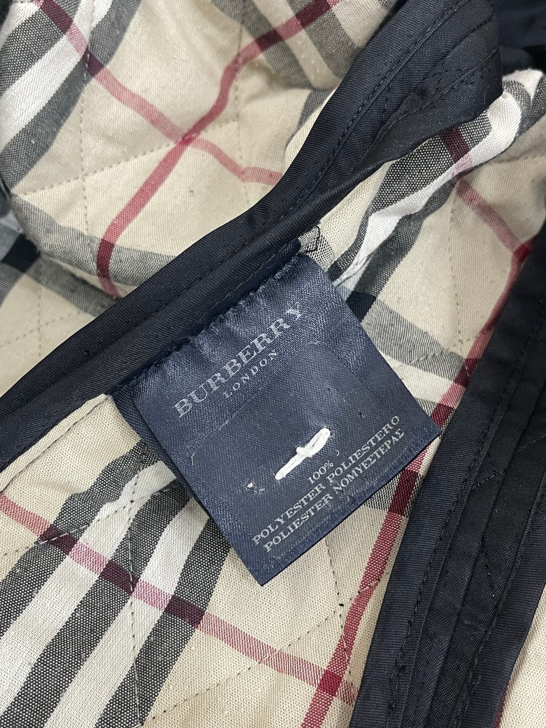 버버리 블랙 퀼팅 자켓 상품이미지9