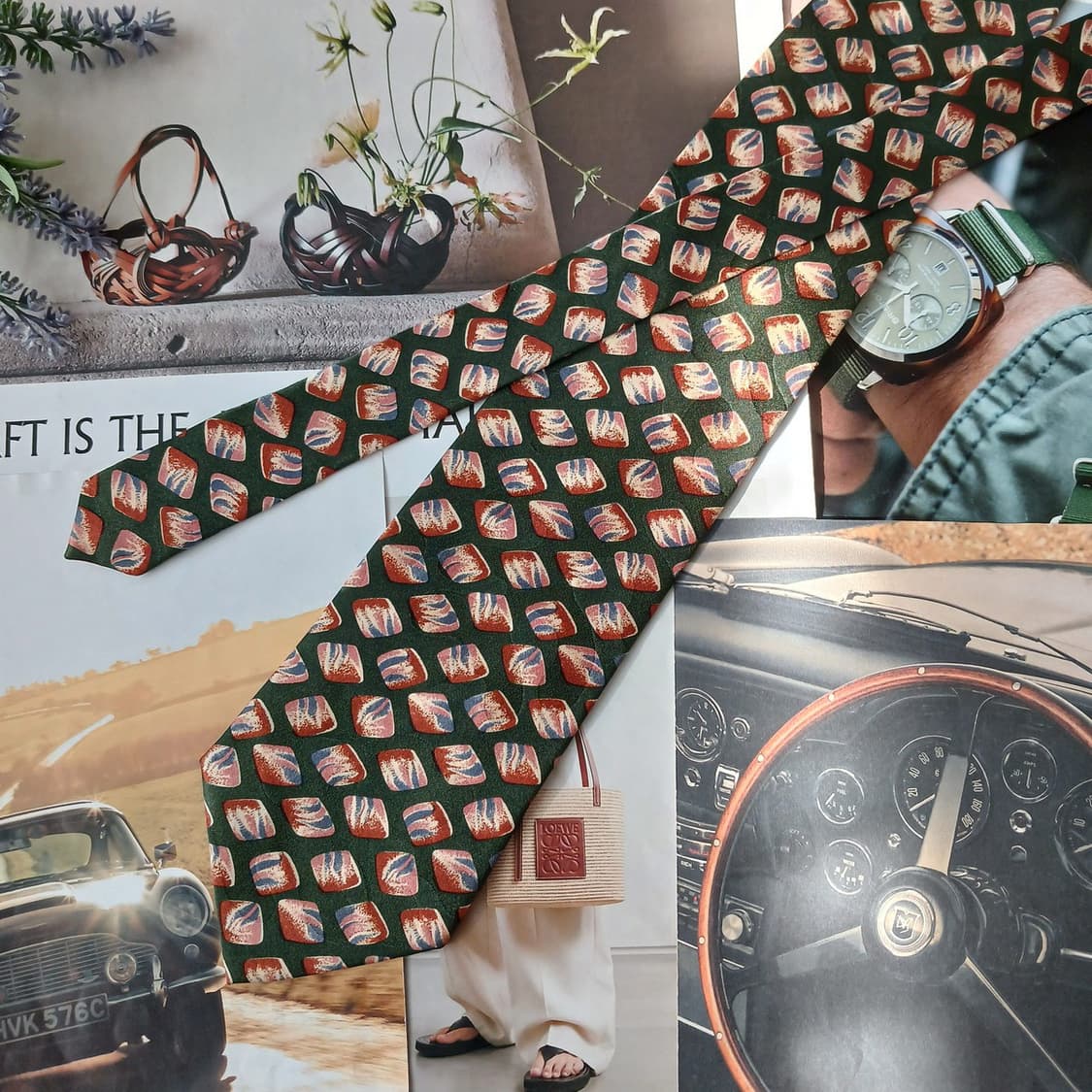 아쿠아스큐텀 실크 그린 패턴 넥타이 9.6cm B등급 A19321
 상품이미지4