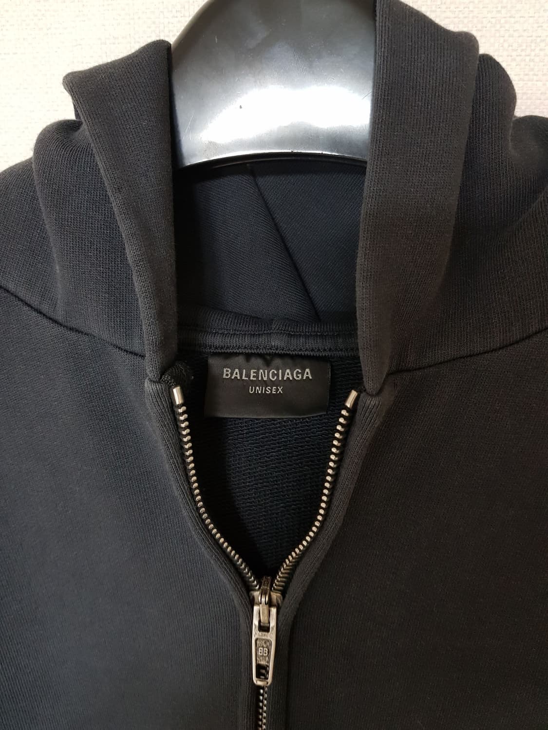 발렌시아가 오프쇼어 후드 집업 티셔츠 상품이미지5