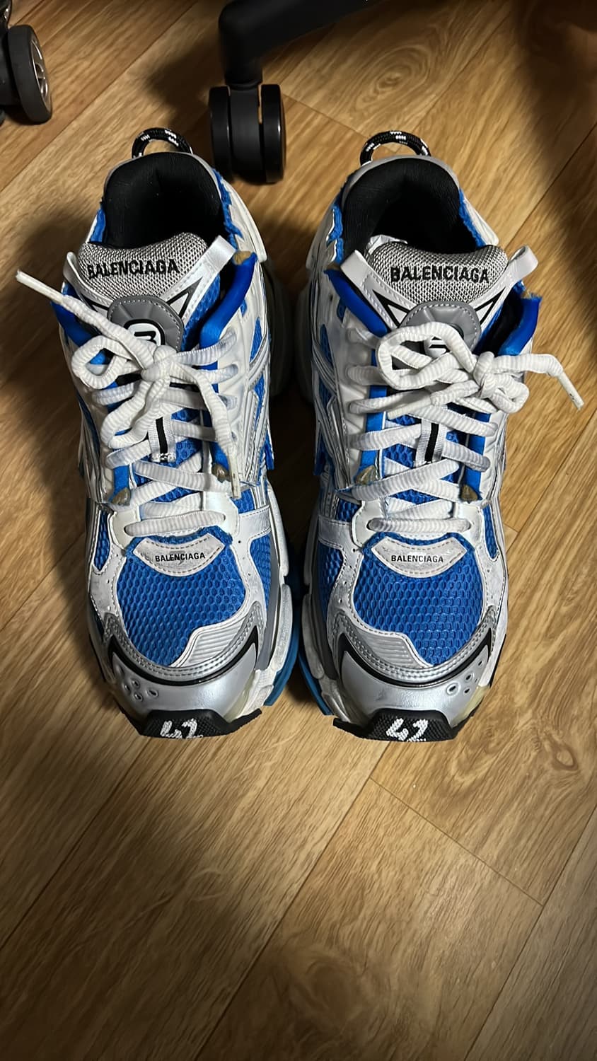 발렌시아가 뉴러너 42사이즈 상품이미지7