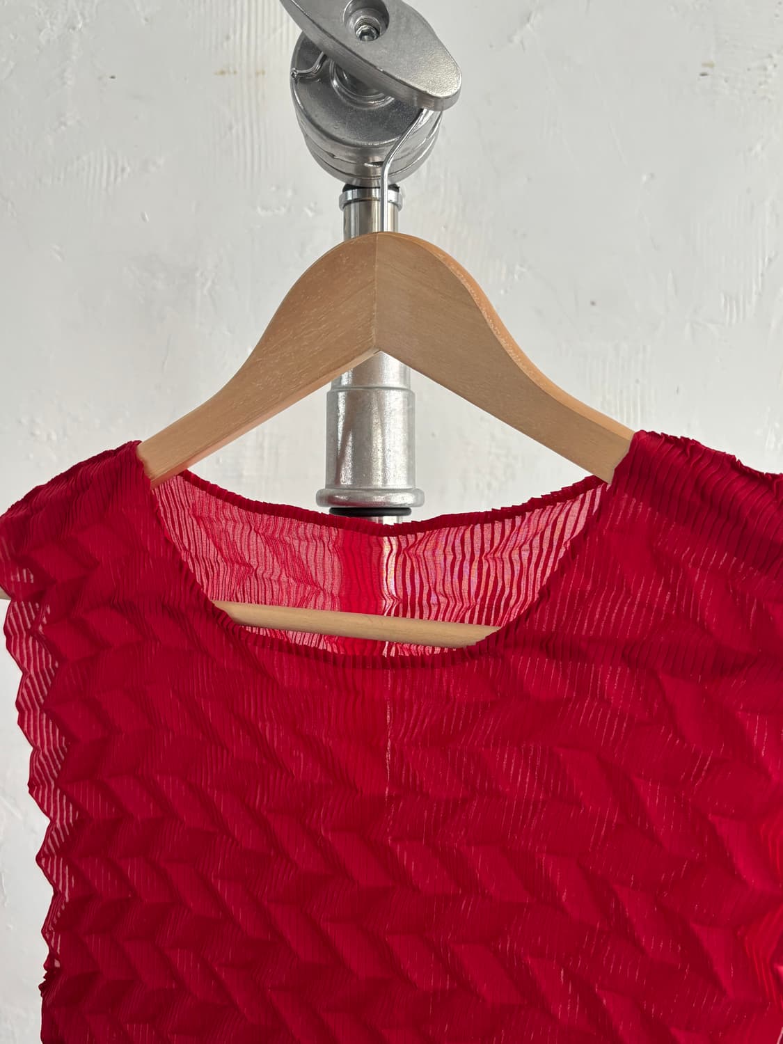 Issey Miyake 이세이미야케 레드 지그재그 플리츠 나시  상품이미지6