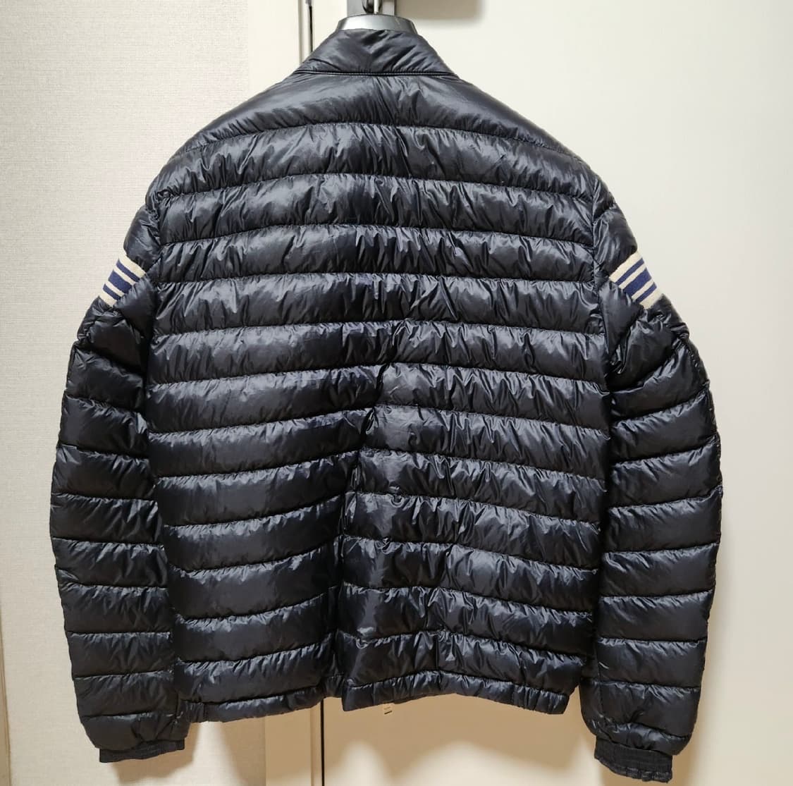 몽클레어 RENALD 경량패딩 2 상품이미지2