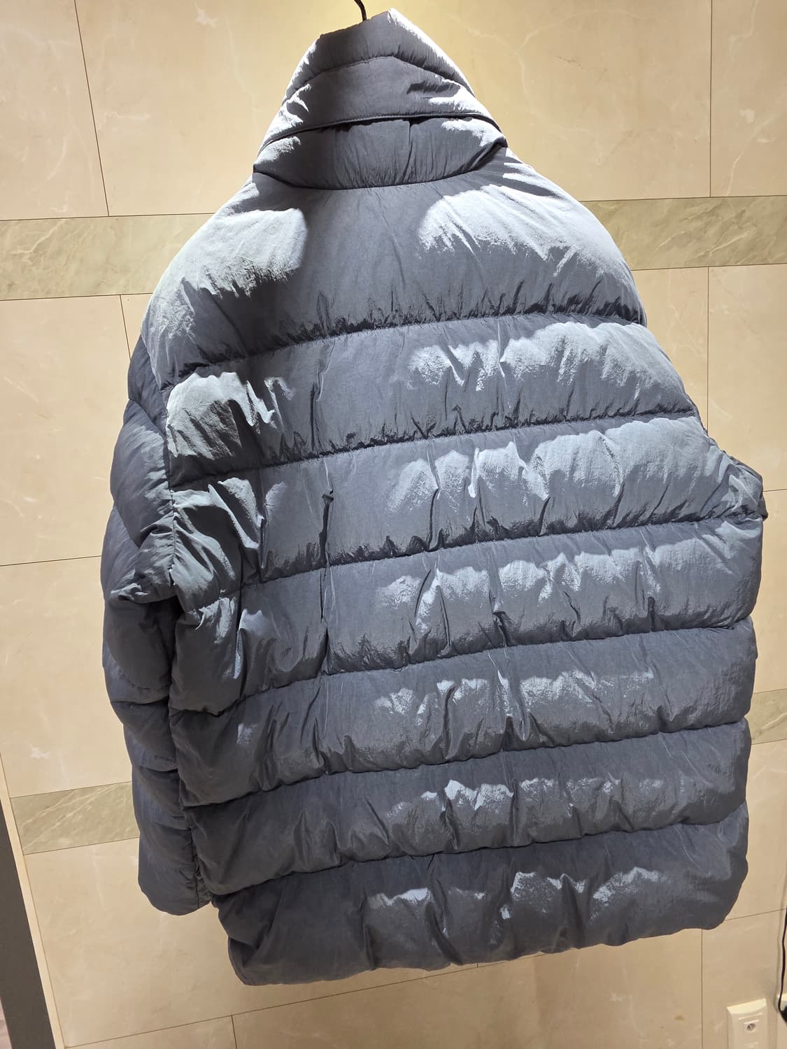 새상품) cp컴퍼니 크롬r 패딩 상품이미지2