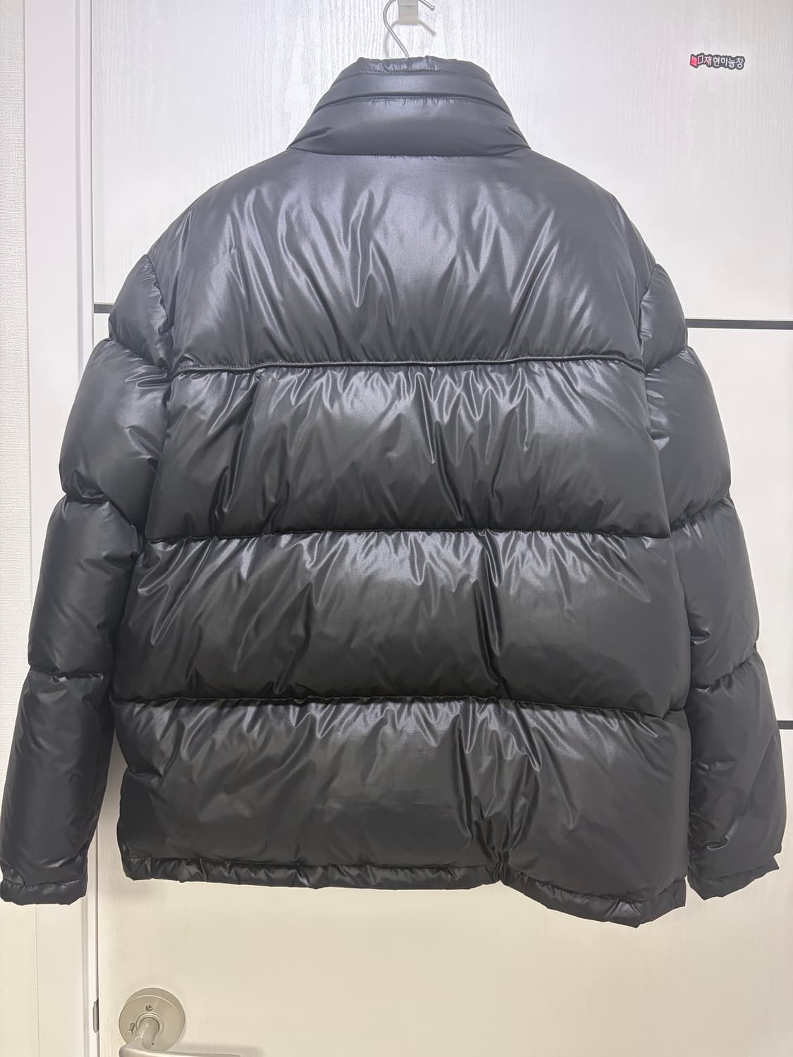 생로랑 래커드 패딩  상품이미지6