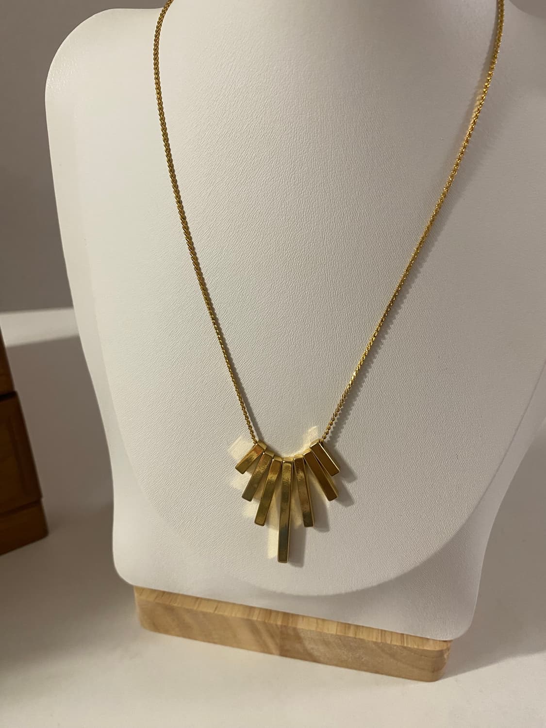 골드톤 바 목걸이 빈티지 수입 상품이미지3