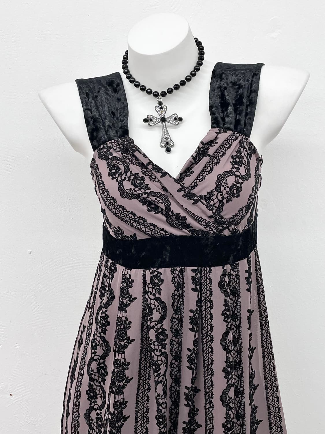 엑시즈팜 엔틱 벨벳 원피스 상품이미지2