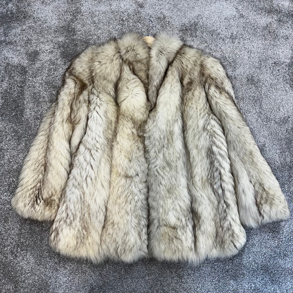 화이트 브라운 믹스컬러 사가폭스 퍼자켓L 상품이미지1