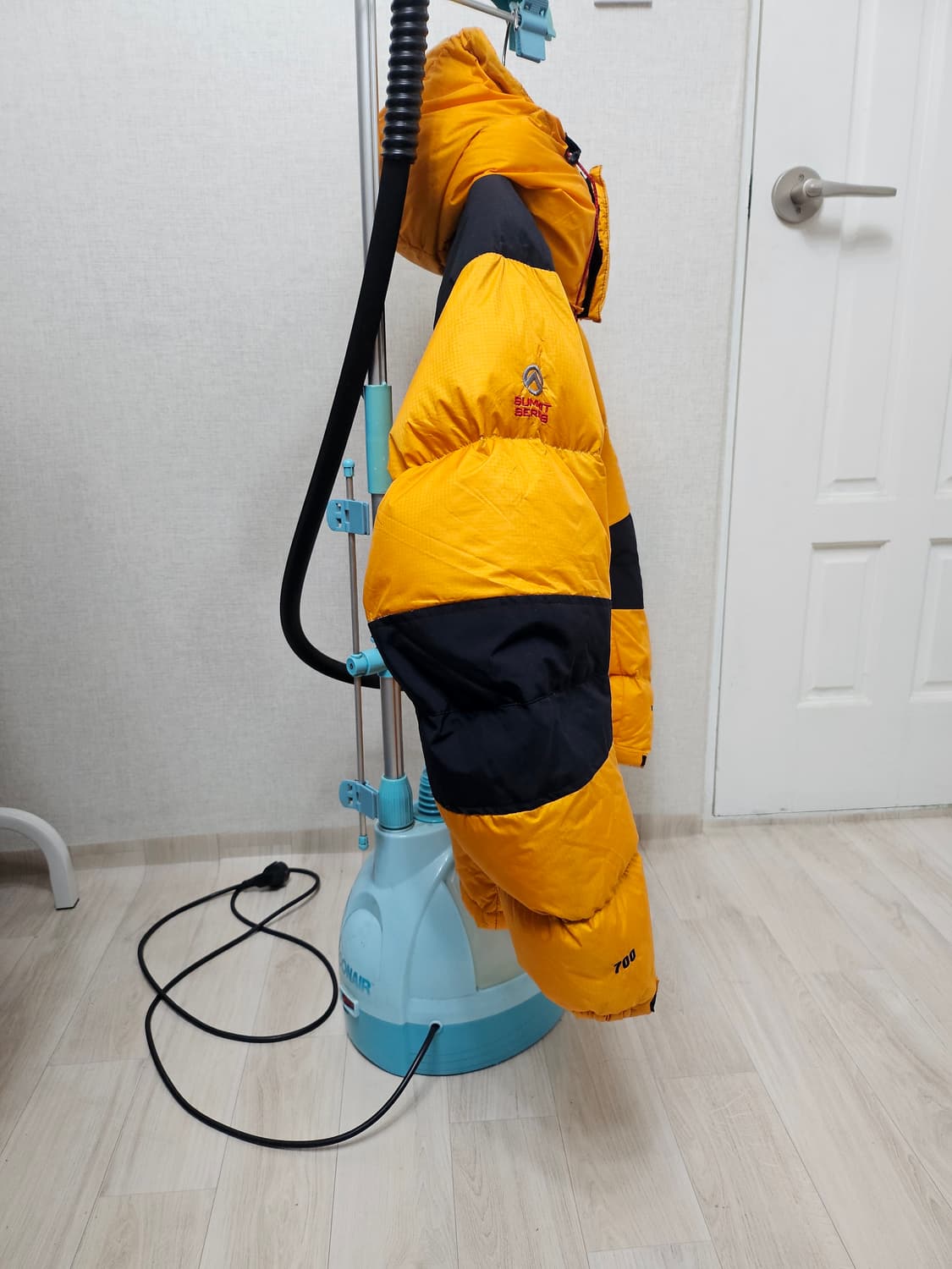 (95~100)M☆초대장급노스페이스700써밋드라이르포트[노검]구스다운패딩 상품이미지5